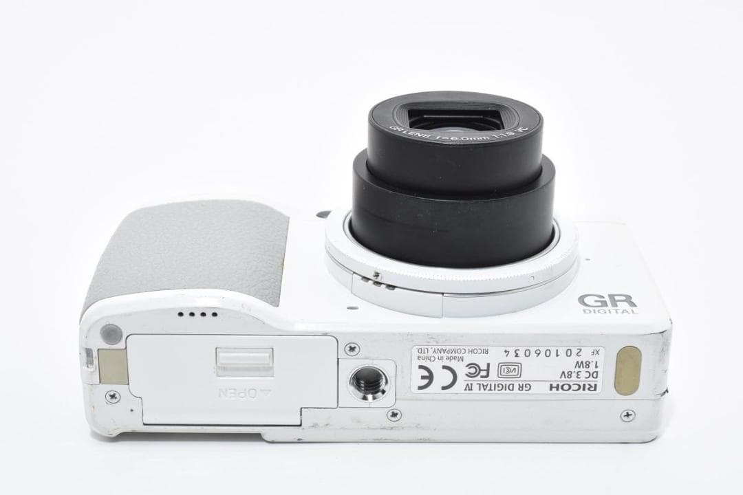 RICOH GR DIGITAL Ⅳ 4 ホワイトエディション デジタルカメラ