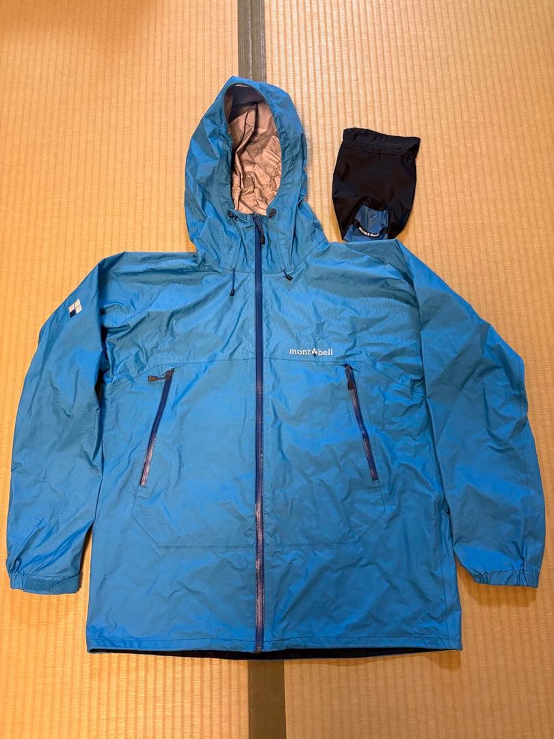 モンベル　ゴアテックスジャケット　ブルー、L 綺麗な状態です。