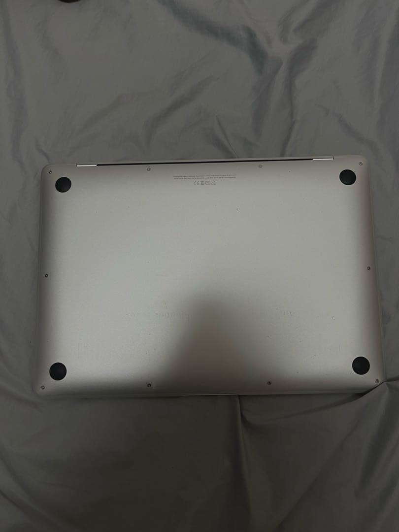 [画面割れ] MacBook Air 13-inch