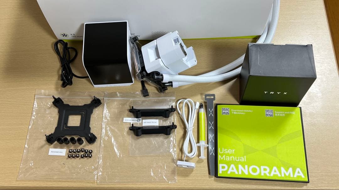 TRYX Panorama 360 ホワイト 6.5インチ AMOLEDクリーン