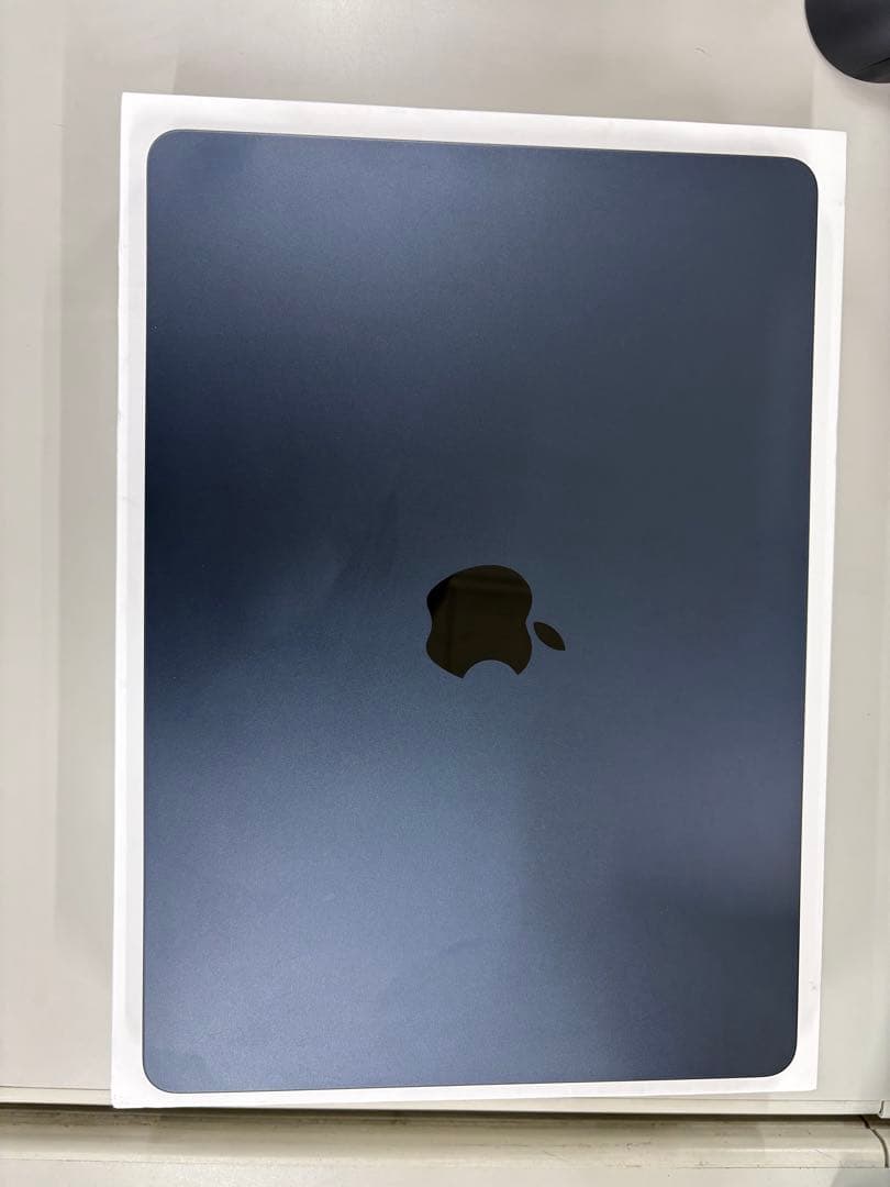 Apple MacBook Air M2 256GBミッドナイト　本体