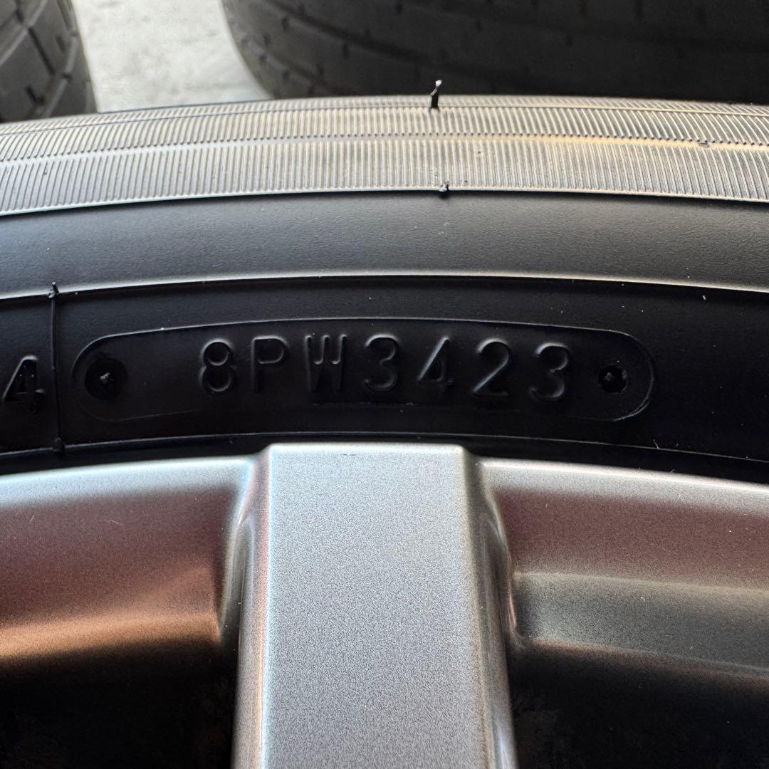 TOYOTA HARRIER Zグレード 純正19インチ タイヤホイールセット