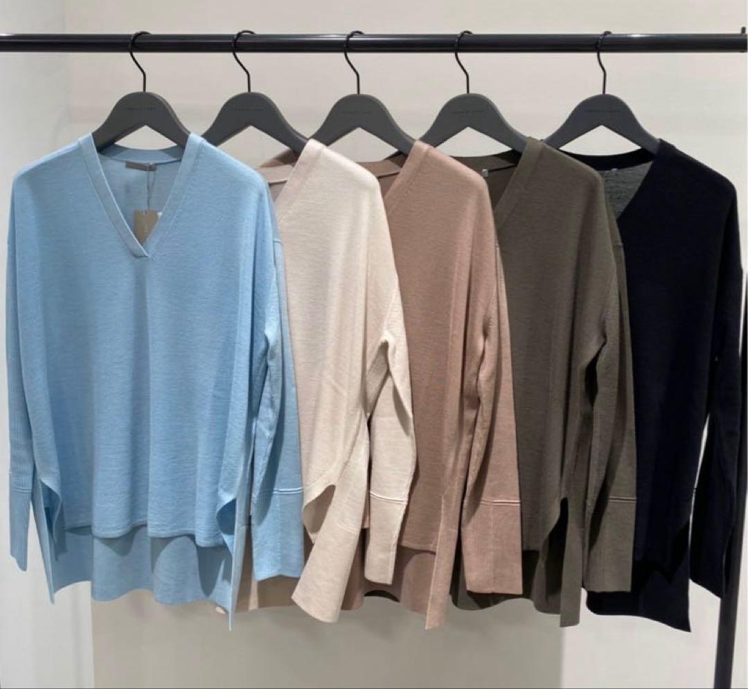 セオリーリュクス　ウール　ニット　セーター　Vネック　レディース