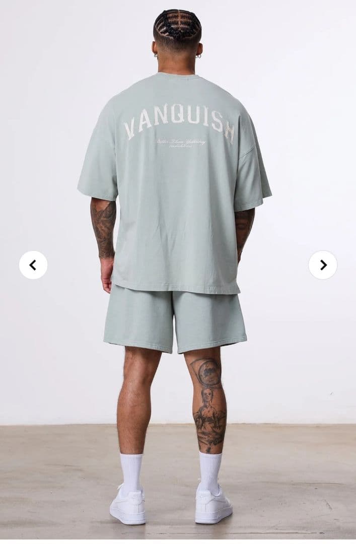 VANQUISH FITNESS タンクトップ、Tシャツセット美品 早い者勝ち!