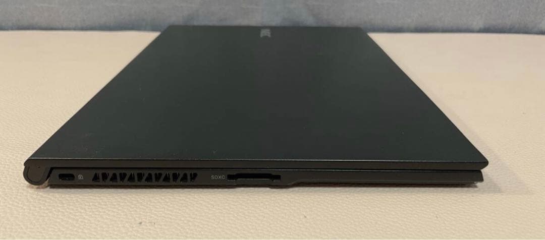 6197★Core i7★NEC薄型軽量ノートPC　★SSD★13.3型高解像度