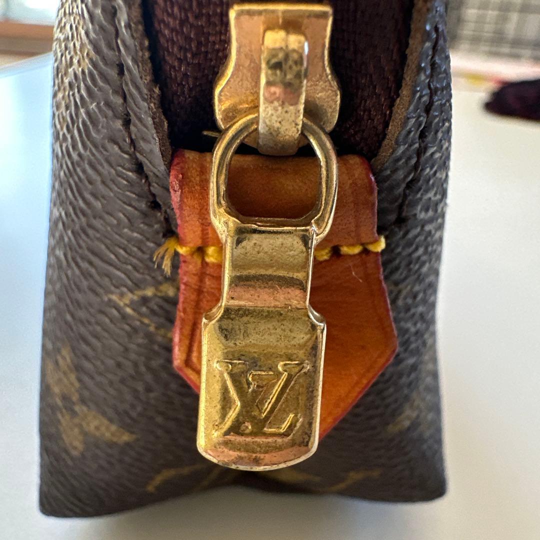 あき☆ 　Louis Vuitton モノグラム ポーチ