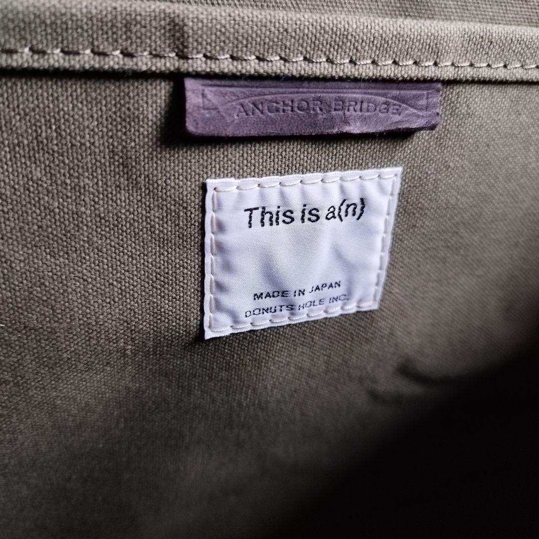 バッグ This is a(n) Base Tote L Olive