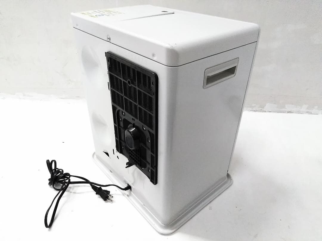 トヨトミ 石油ファンヒーター LC-330 9畳～12畳 2018年製□