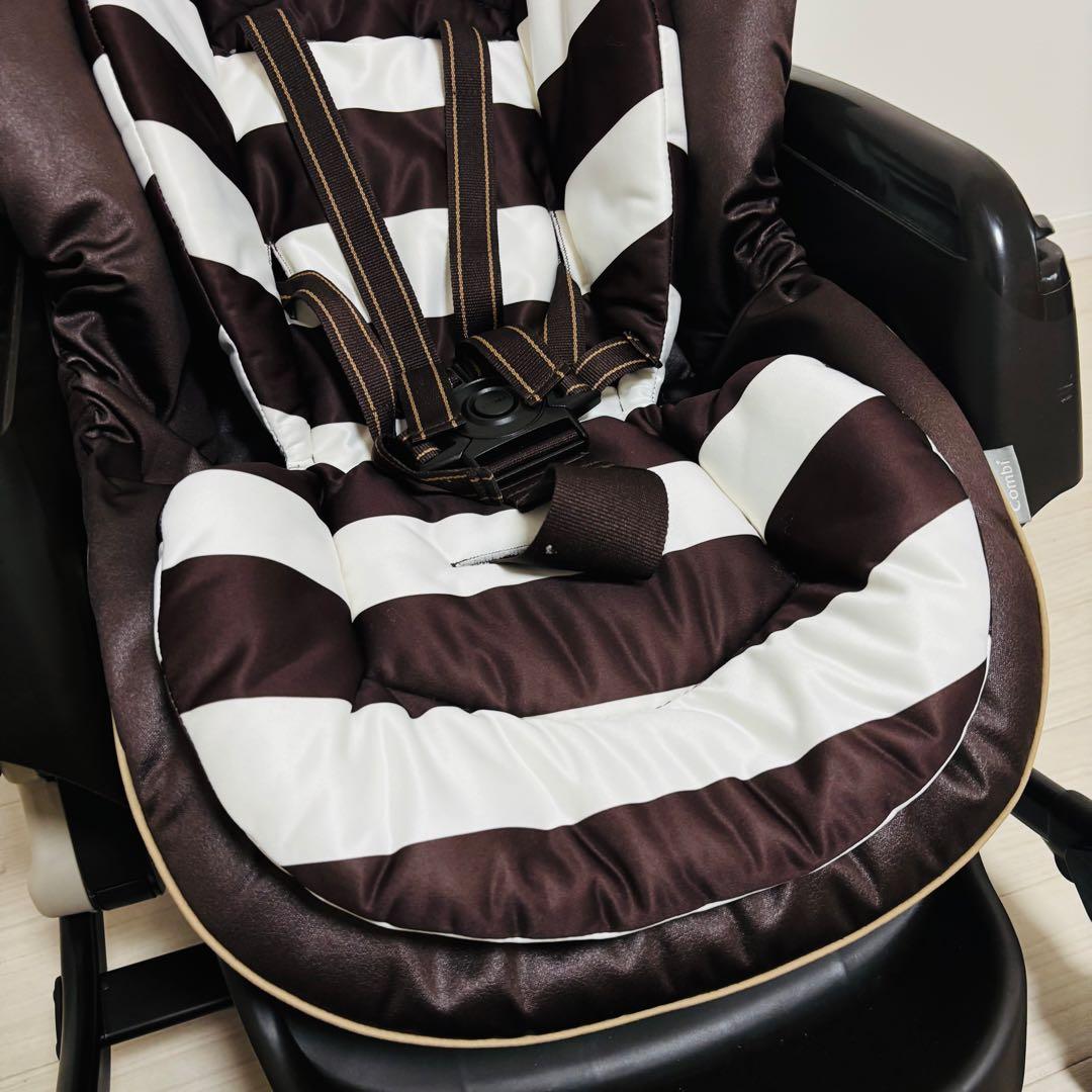 Combi ネムリラ4キャス AT 電動ハイローチェア オートスイング テーブル