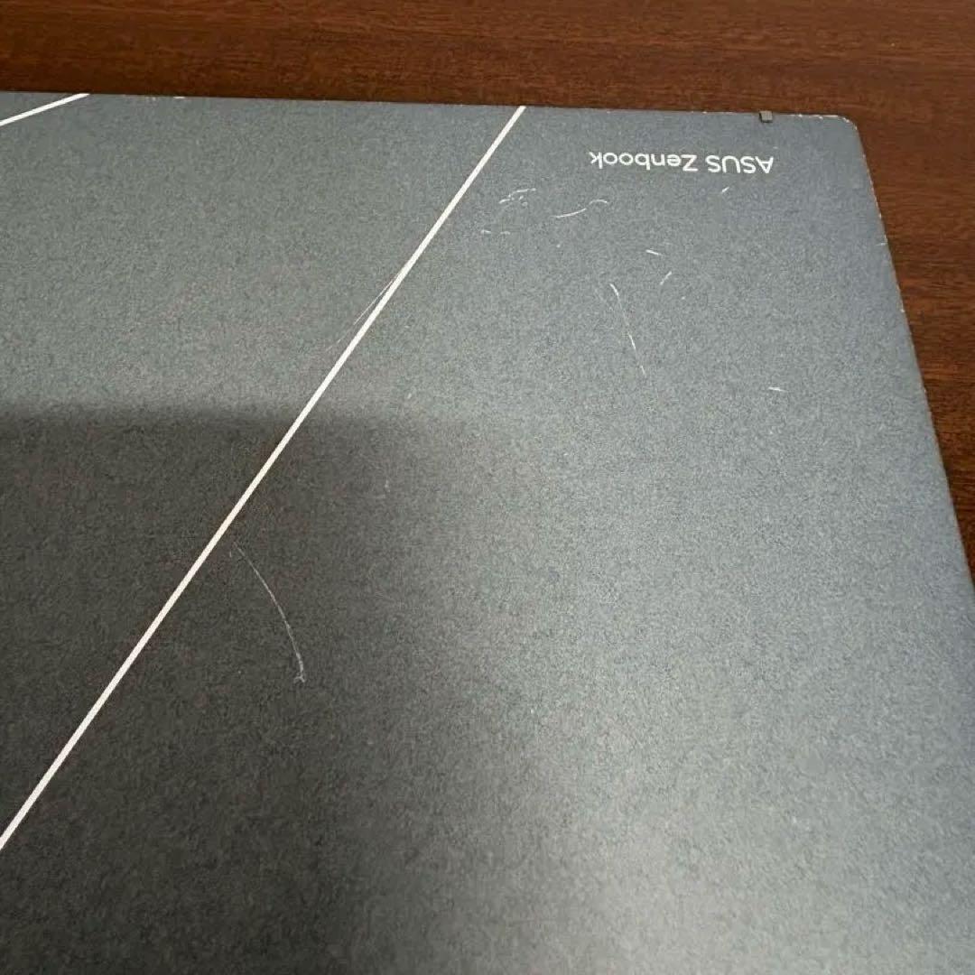 ASUS ノートパソコン Zenbook S 13 OLED　メモリ16GB