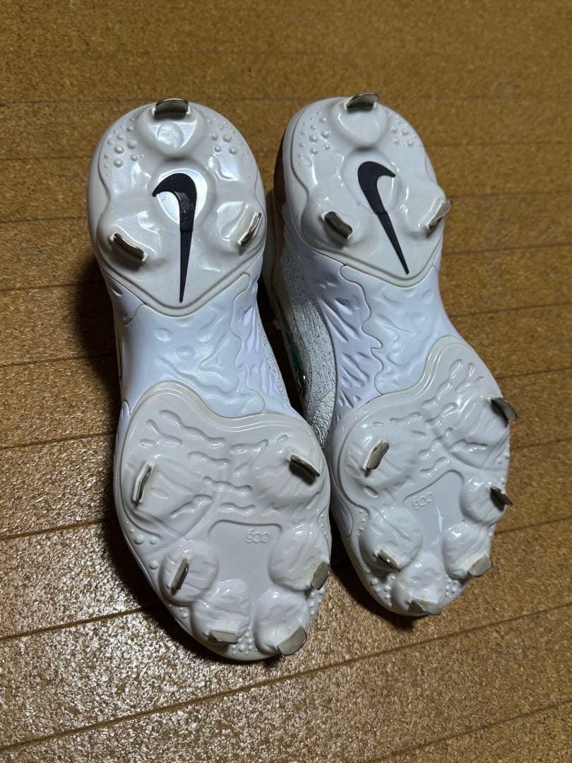 ナイキ　ベースボール　スパイク