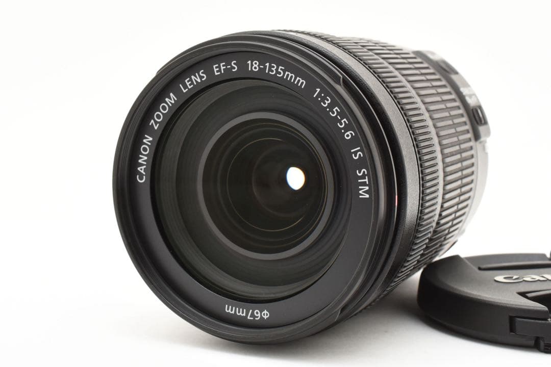 Canon EF-S 18-135mm IS STM 標準ズームレンズ