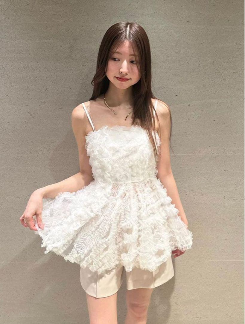 snidel ペプラムチュール刺繍TOPS ブラウス