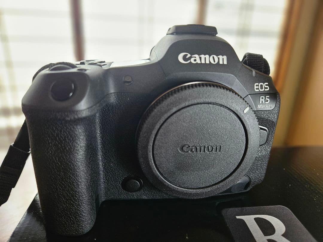 Canon EOS R5 Mark II (美品)ミラーレスカメラ