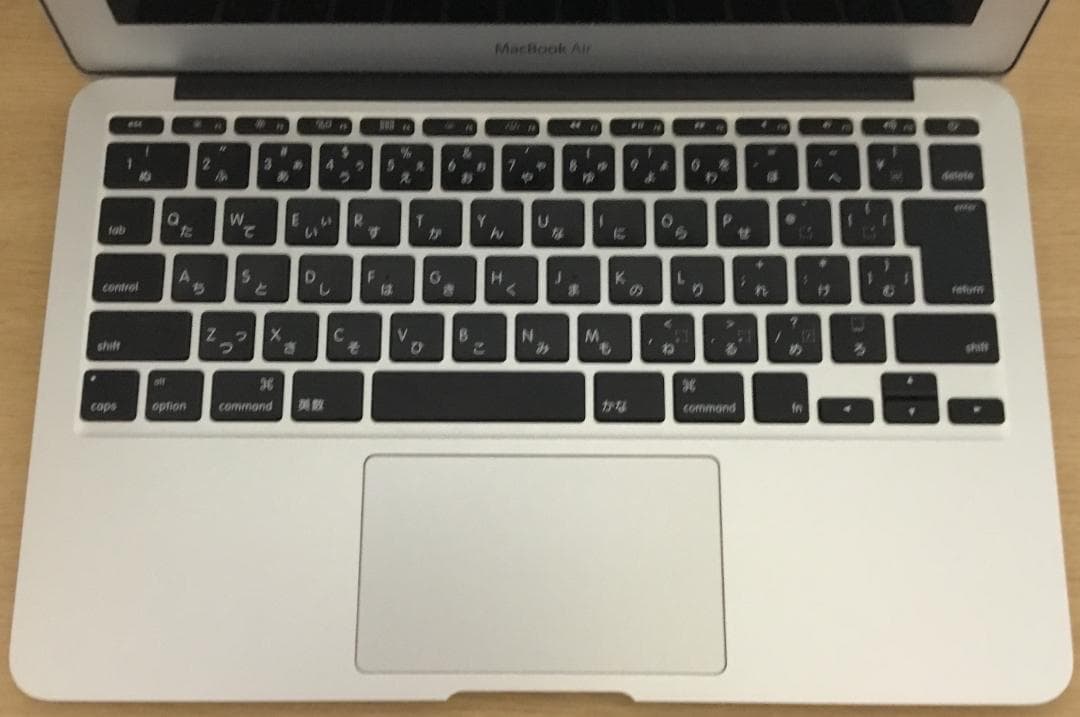MacBook Air11インチ、macOSとWindowsの選択可能