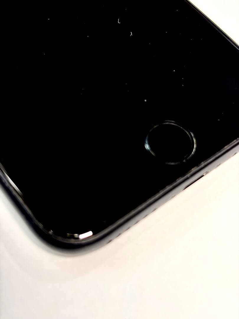 2020 iPhone SE2ブラック 第2世代 本体