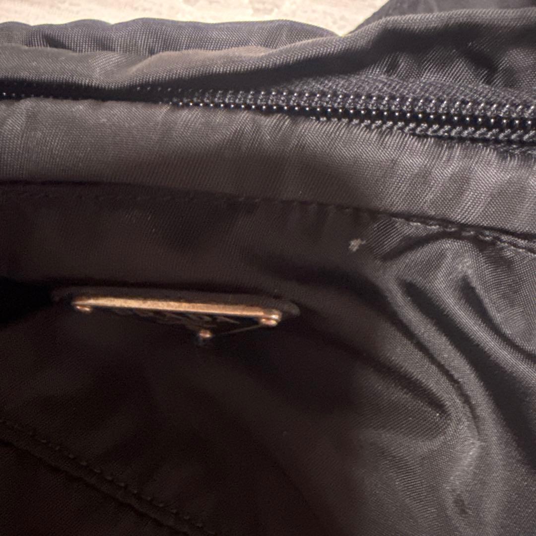 最終価格！PRADA ブラック ナイロン ウエストバッグ