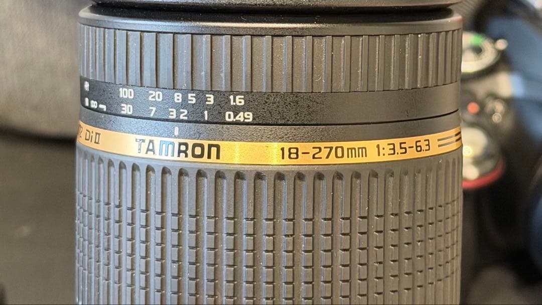 【三脚＆32GBメモリー込みのフルセット】Nikon D5300一眼レフカメラ