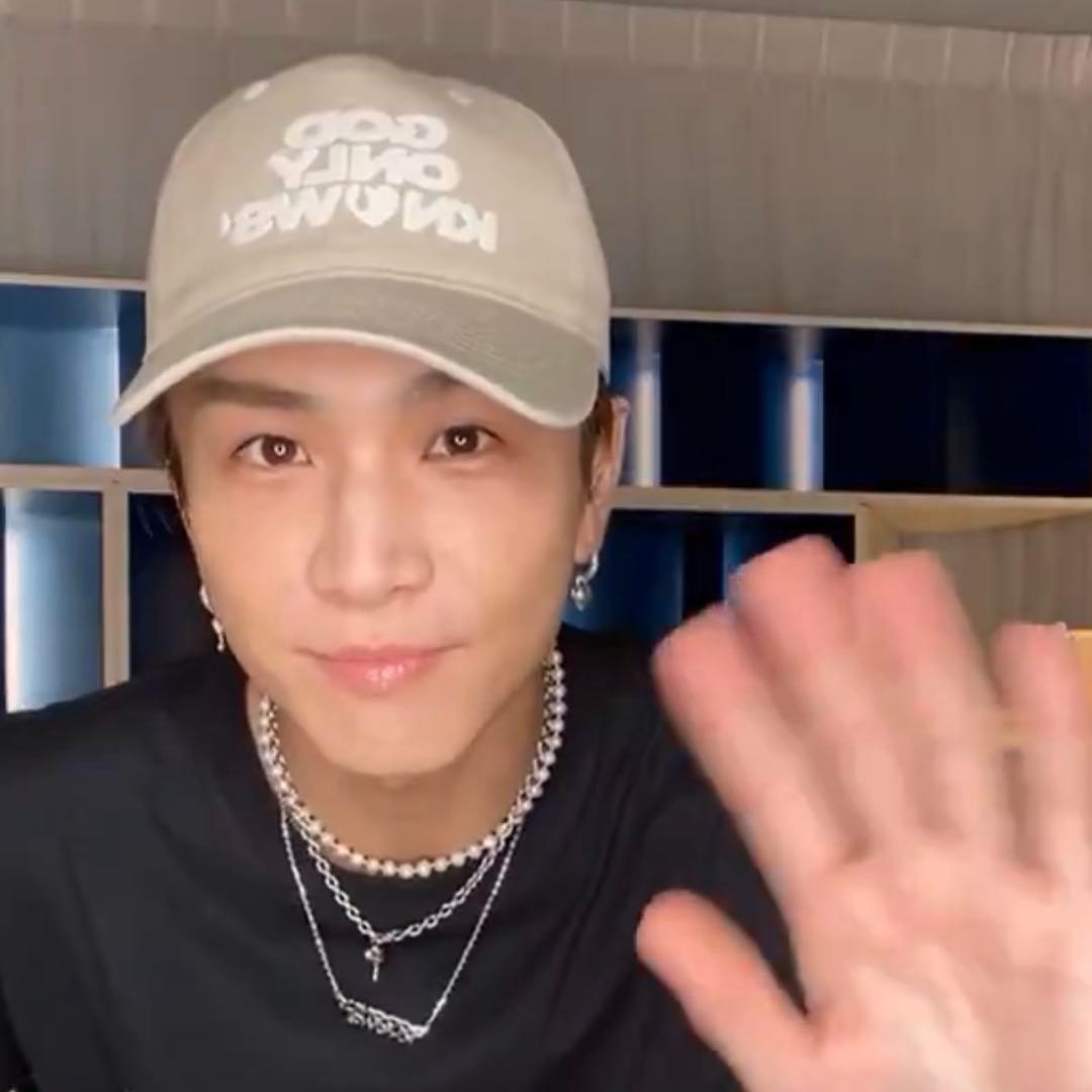 岩田剛典 GOD ONLY KNOWS キャップ キーリング