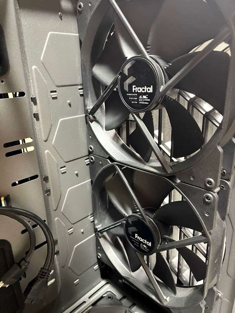 PCケース(自作PC用) FractalDesign Torrent Grey TG Light Tint