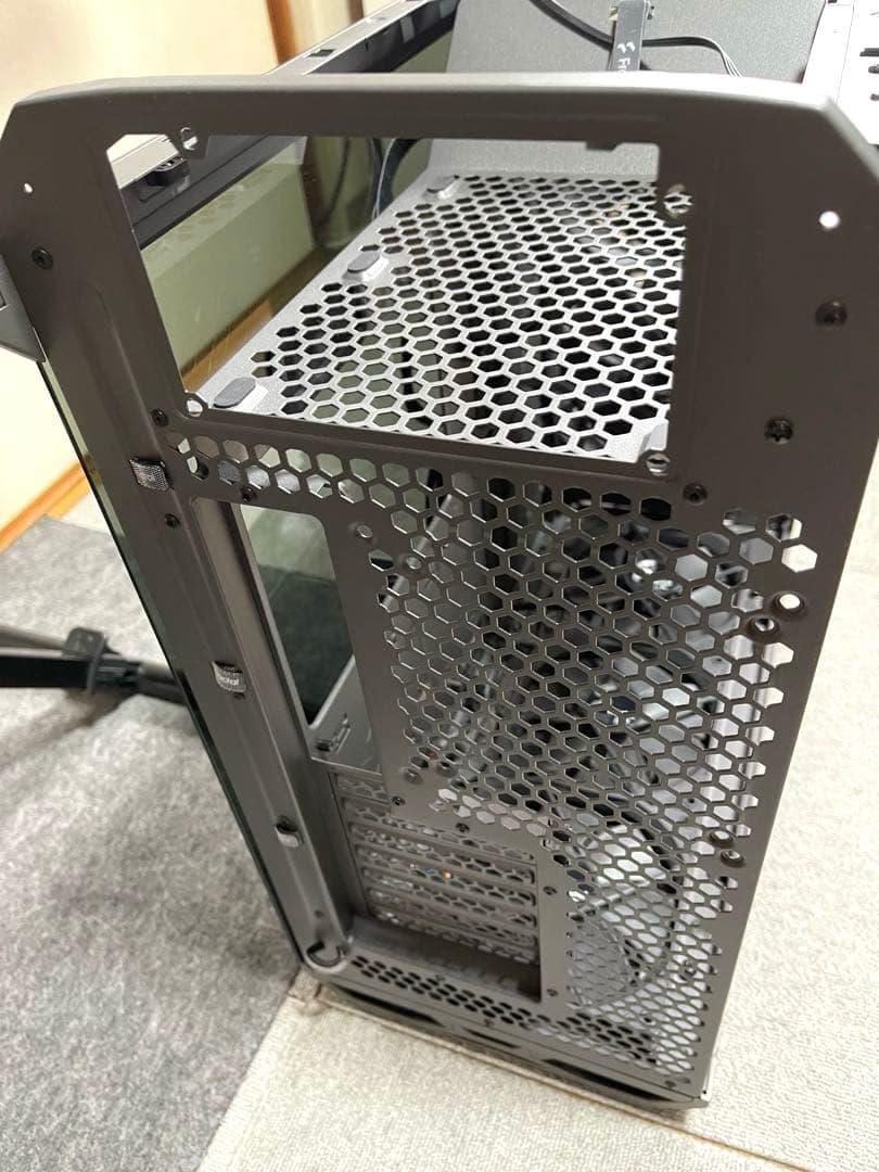 PCケース(自作PC用) FractalDesign Torrent Grey TG Light Tint