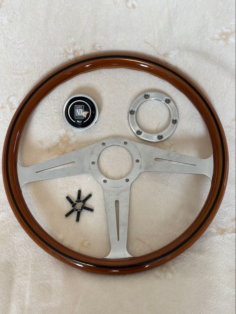 ★NARDIクラシック ウッド サイドスポーク φ36.5ホーンボタン リング付
