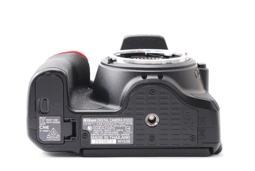 美品❤️Nikon D5600 ダブルレンズ❤️Wi-Fi搭載　スマホ転送　高画質