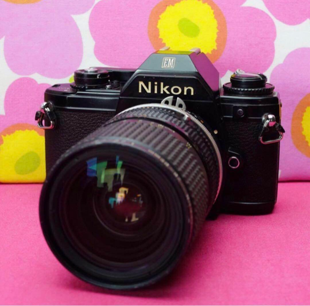 カメラ女子に❤️EM❤️Ai-S:28-85mm付き❤️ニコン MFフィルムカメラ