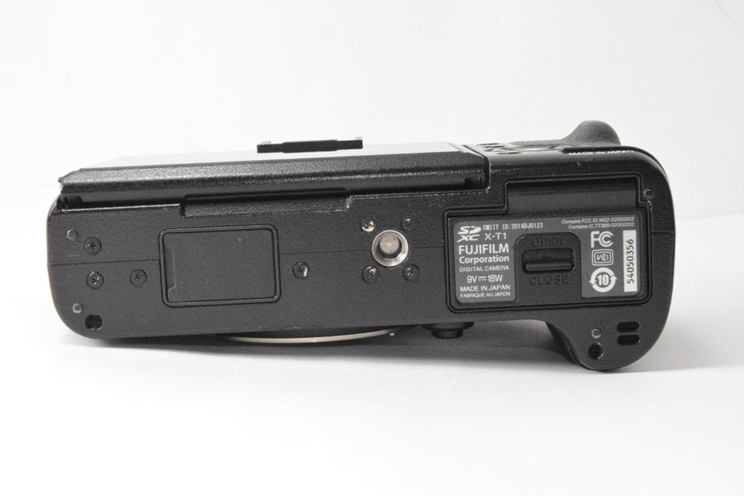 ショット数3800枚 フジフィルム FUJIFILM X-T1 ボディ
