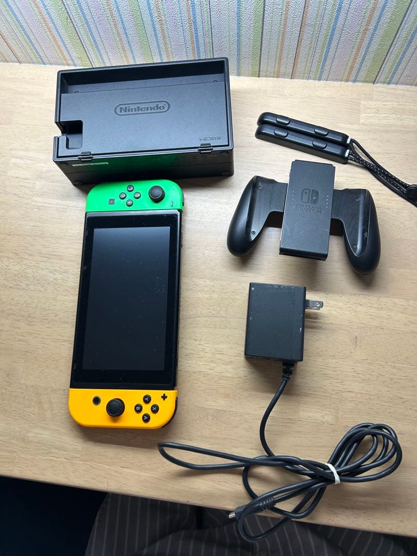Nintendo Switch グリーン/イエロー 本体
