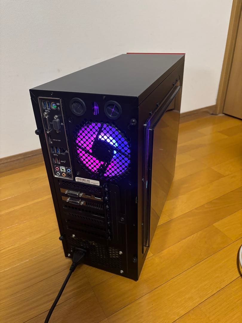 大幅値下げ！iiyama Level♾ ゲーミングPC 中古！i7 M.2SSD