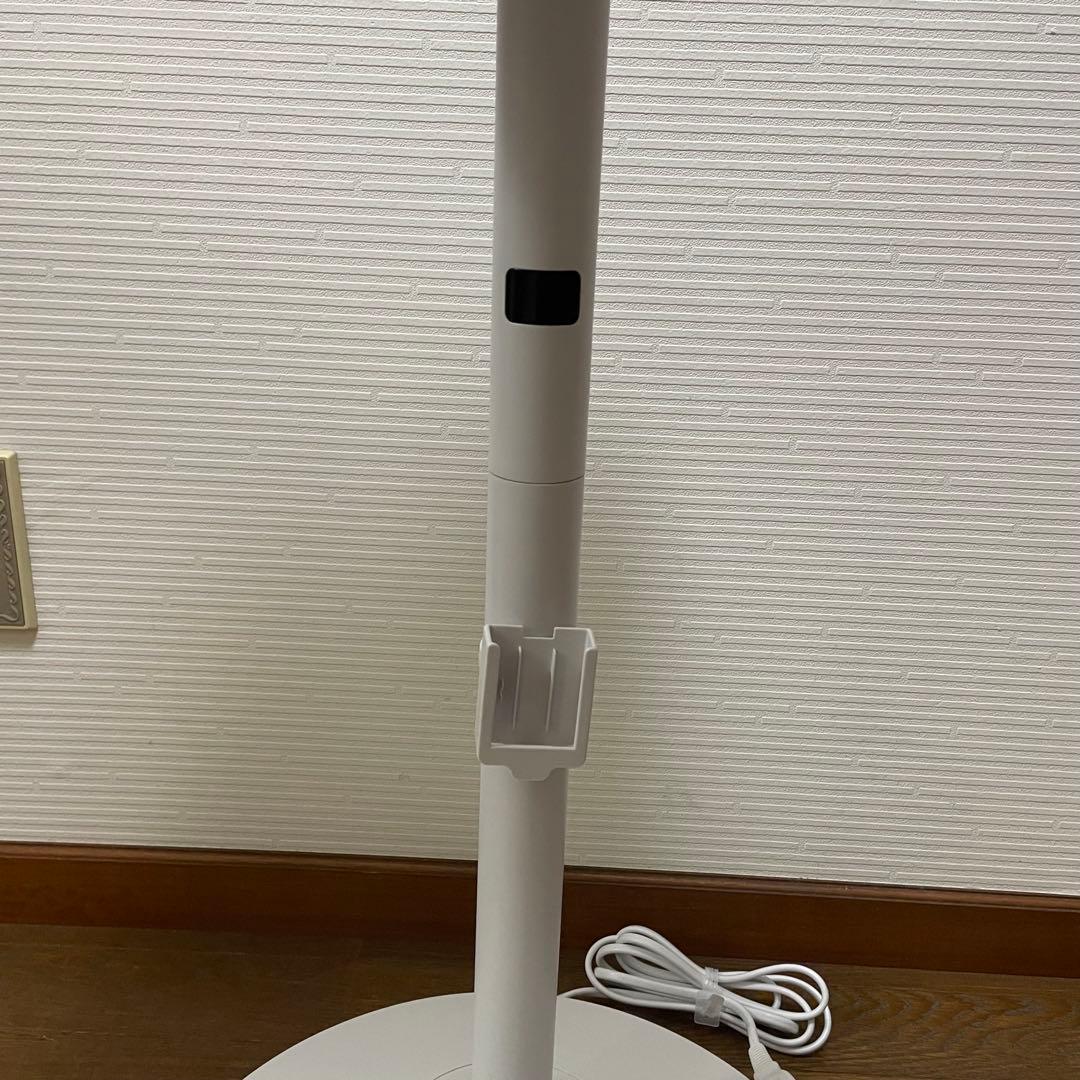 美品　シャープ 扇風機 サーキュレーター PJ-S3DS-W 2025年製