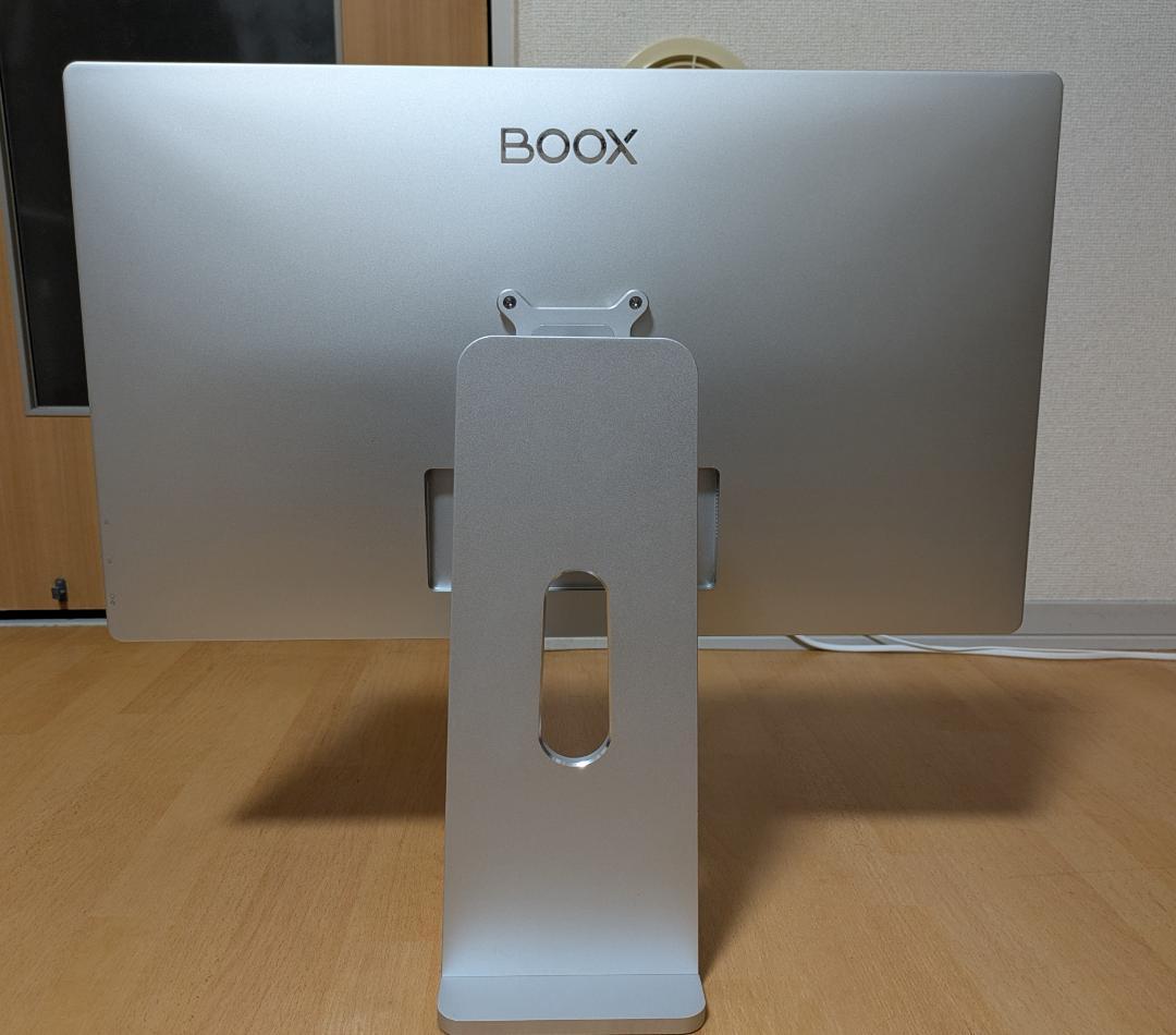 BOOX Mira Pro フロントライトなし E-inkディスプレイ
