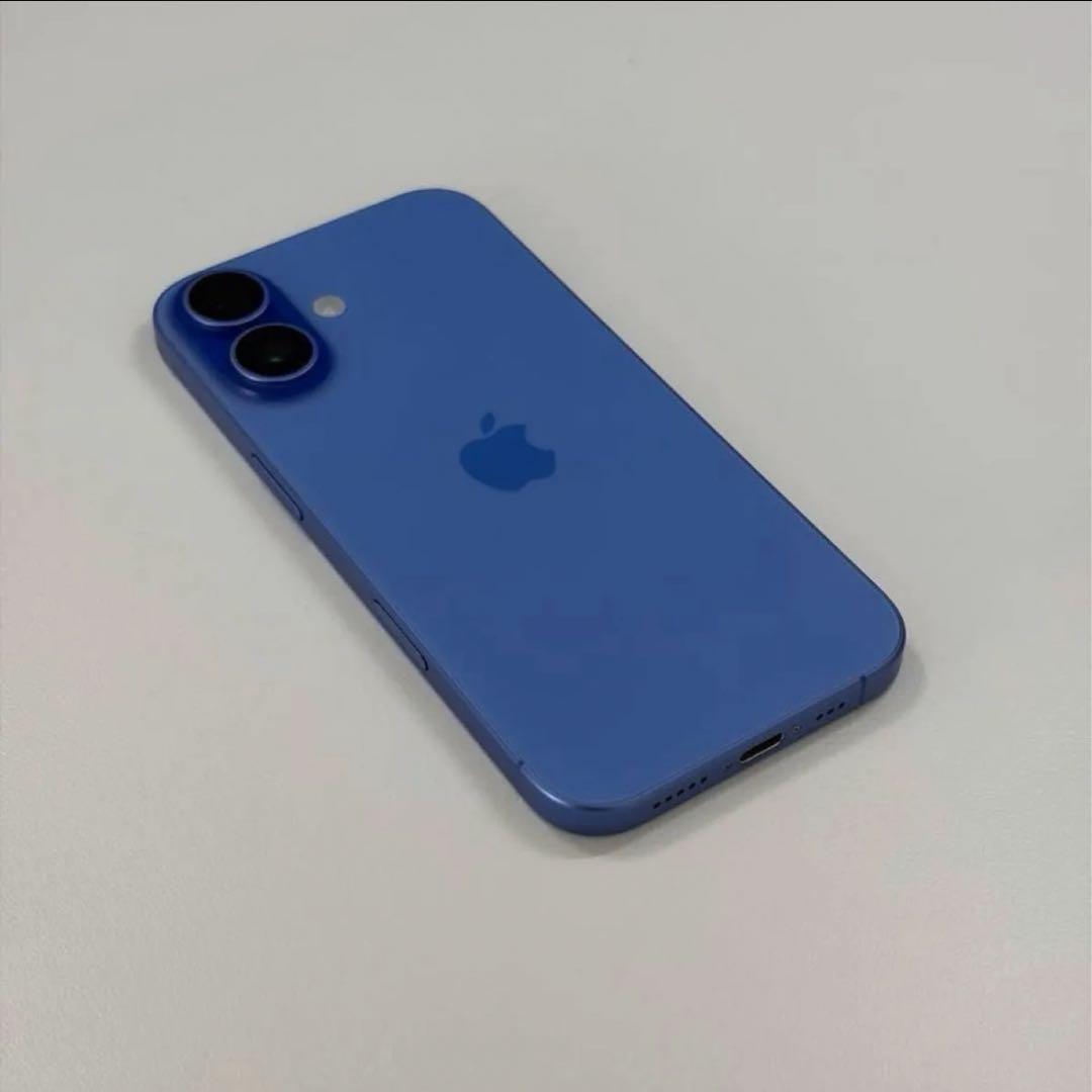 iPhone16 128GB ウルトラマリン　美品