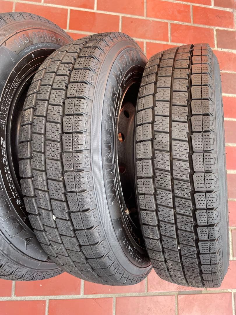 ダンロップ　ウィンターマックスforVAN 145/80R12