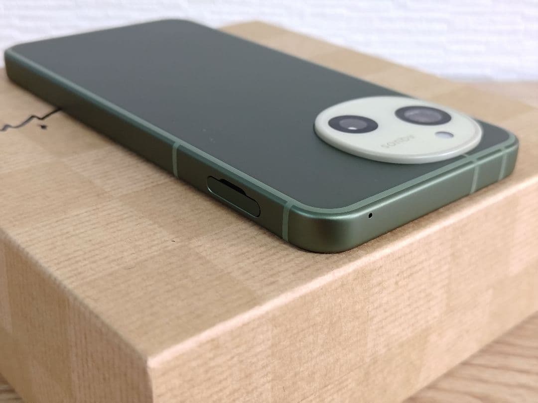 AQUOS sense10 SH-M33 6GB/128GB カーキグリーン