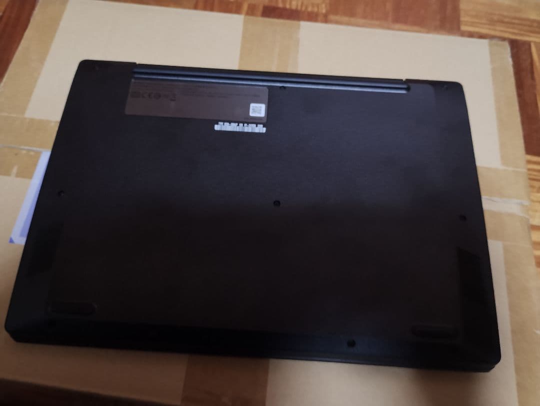 Lenovo IdeaPad Slim 350i Chromebook AC付