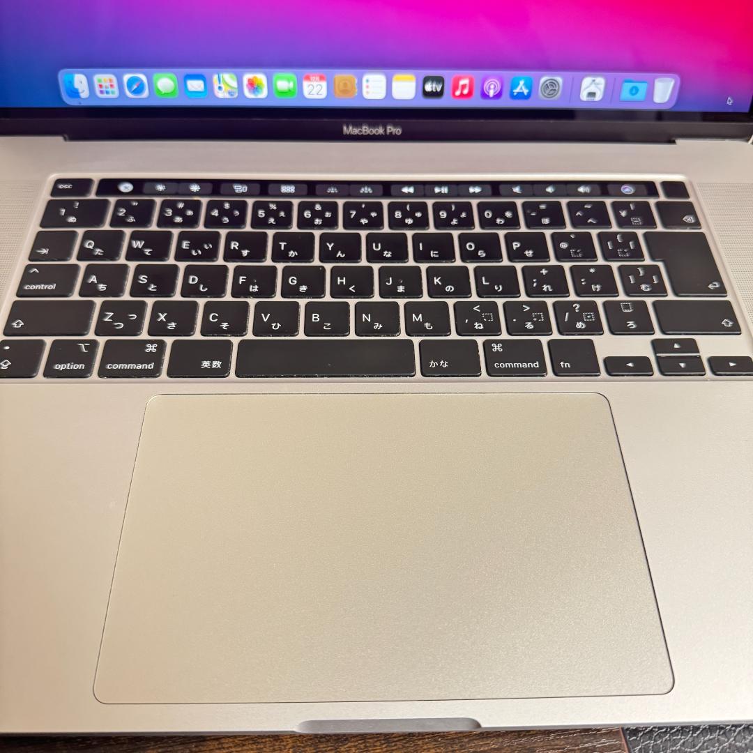★良品★MacBookProMVVL2J/A Corei9/32GB/SSD1T