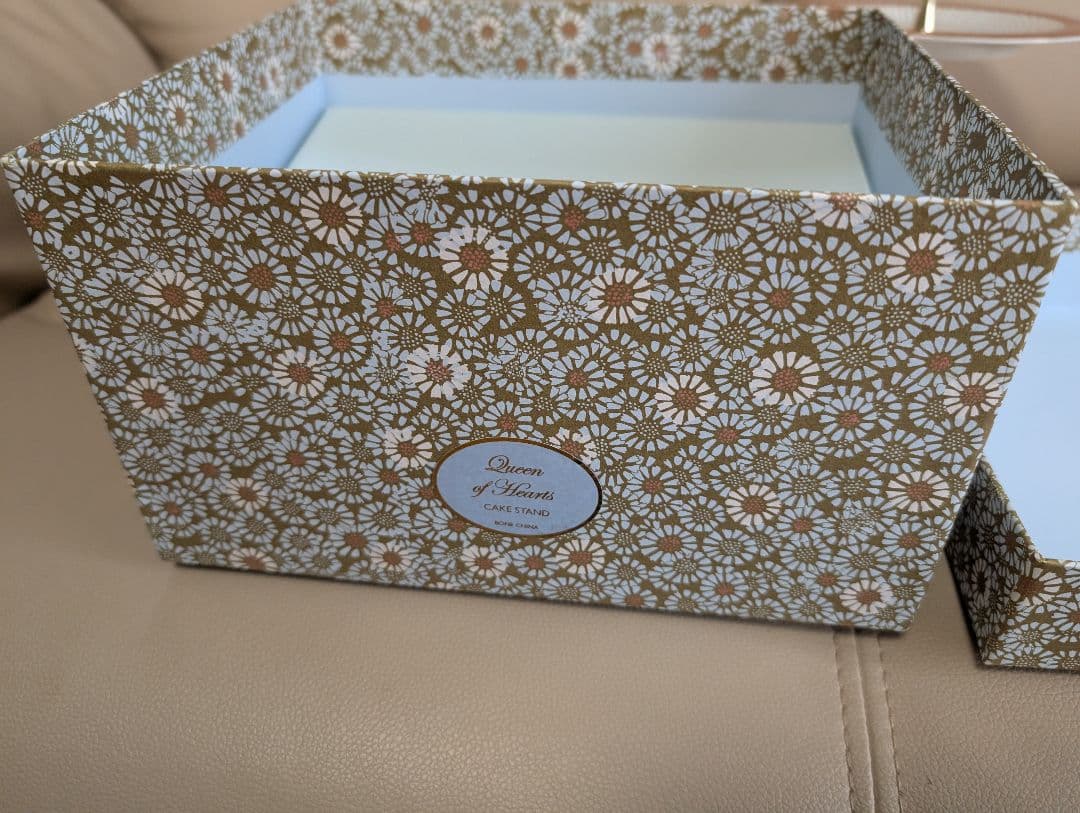 ウェッジウッド　クィーンオブハート　アフタヌーンティー　ケーキスタンド