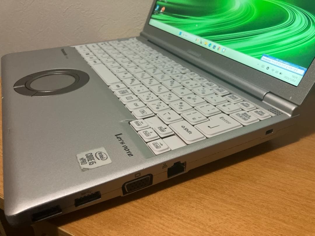 【バッテリー良好】メモリ16GB 第10世代 i5⭐️Panasonic