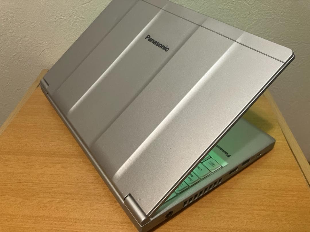 【バッテリー良好】メモリ16GB 第10世代 i5⭐️Panasonic