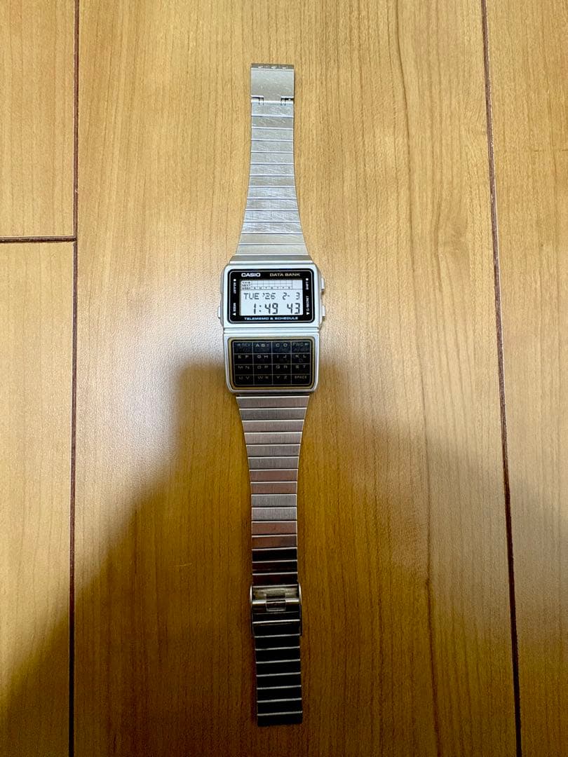 CASIO カシオ データバンクDBCー610 シルバー　電池交換済