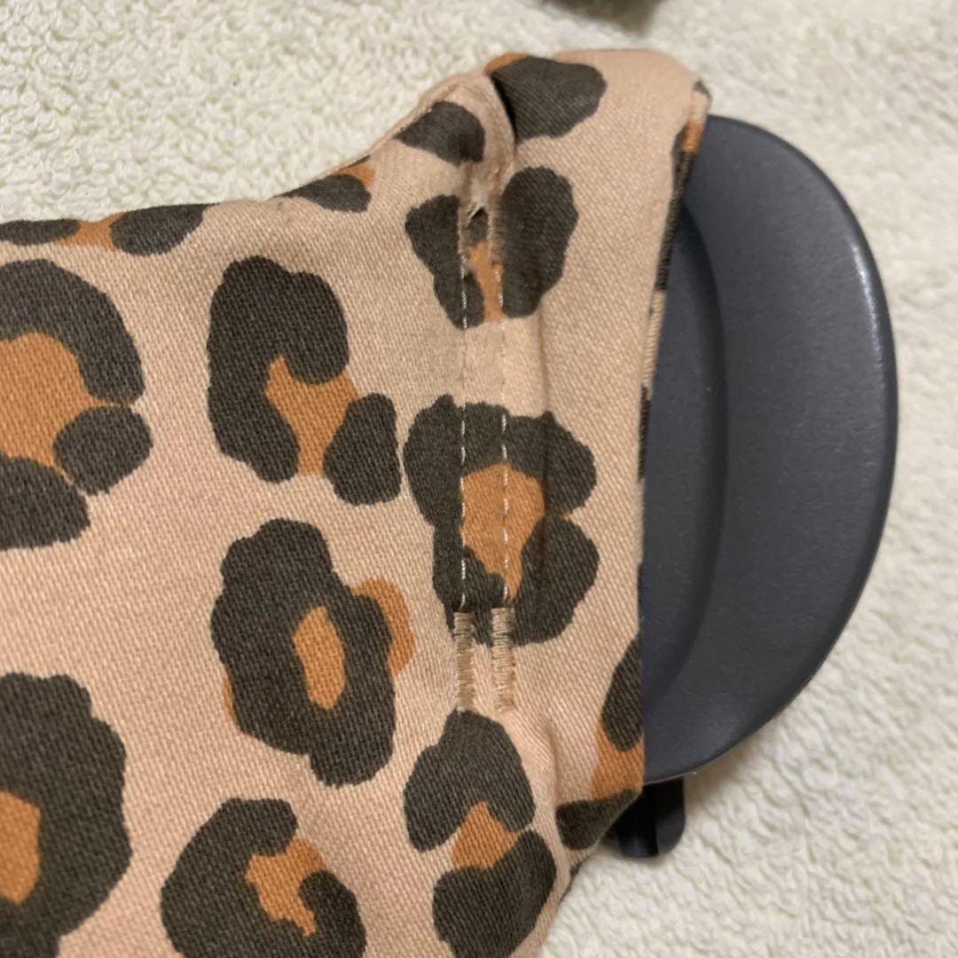 ベビービョルン　ベビーキャリア mini レオパード　ヒョウ柄　赤ちゃん