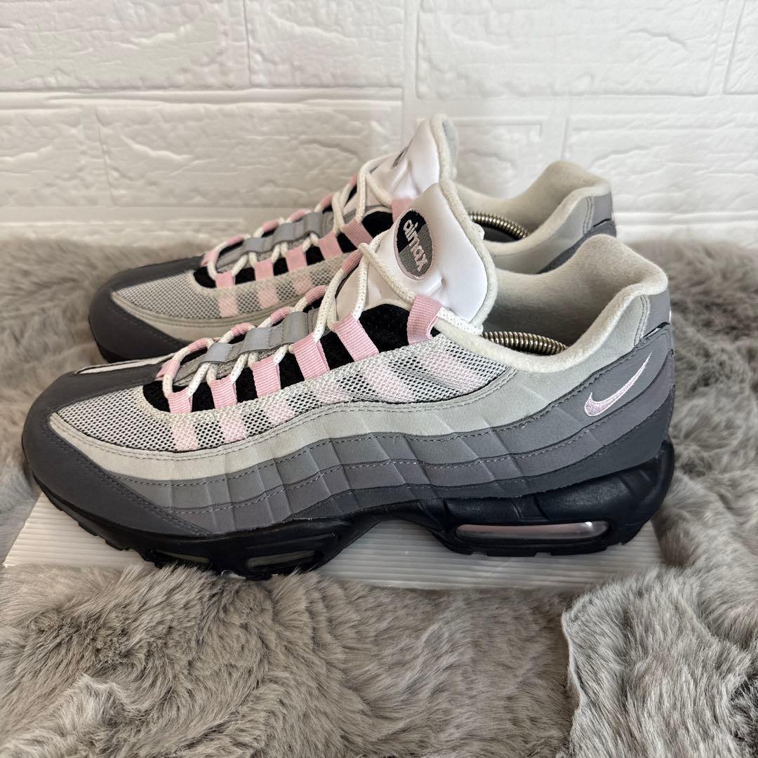 NIKE AIRMAX95 PINK FOAM ピンクフォーム　エアマックス９５