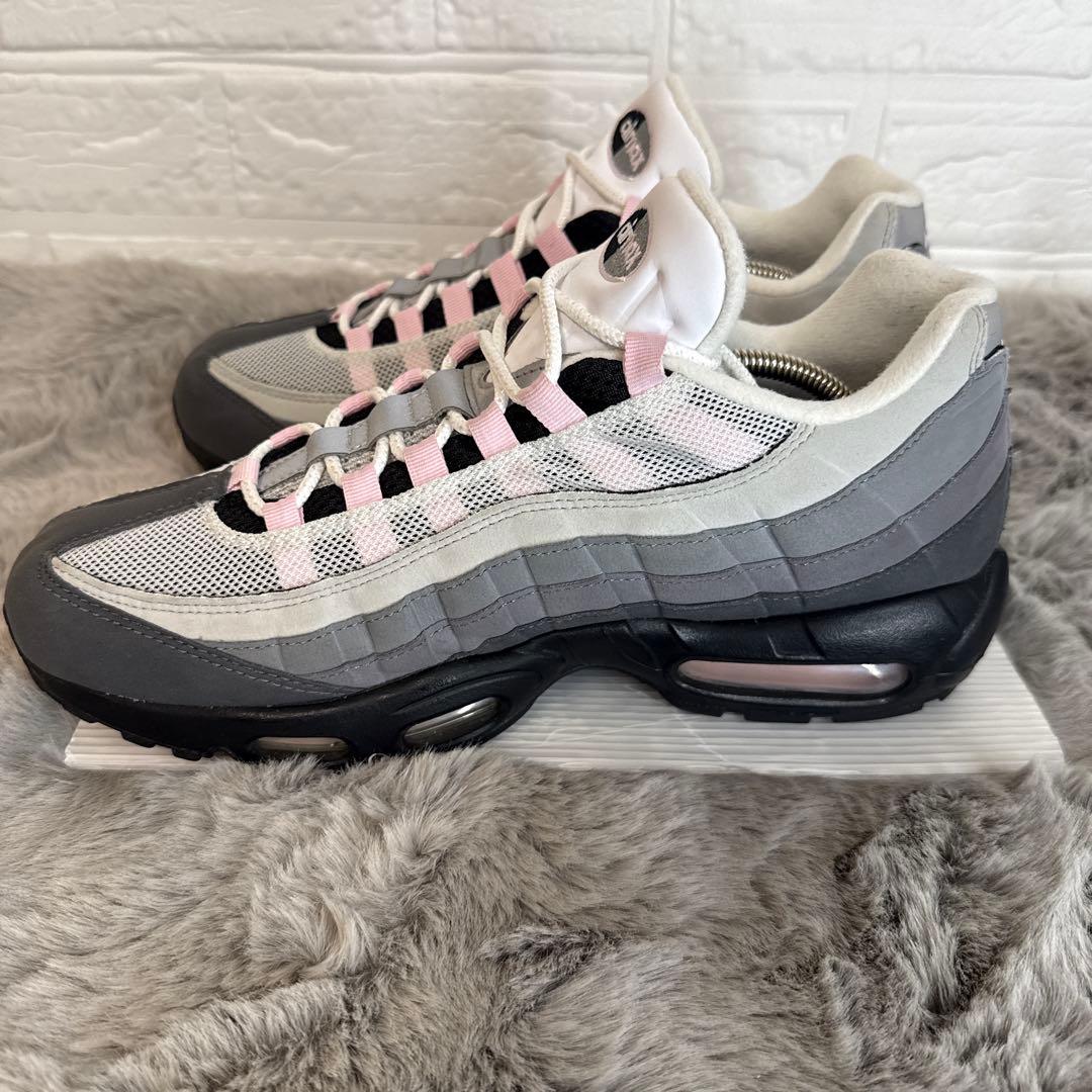 NIKE AIRMAX95 PINK FOAM ピンクフォーム　エアマックス９５