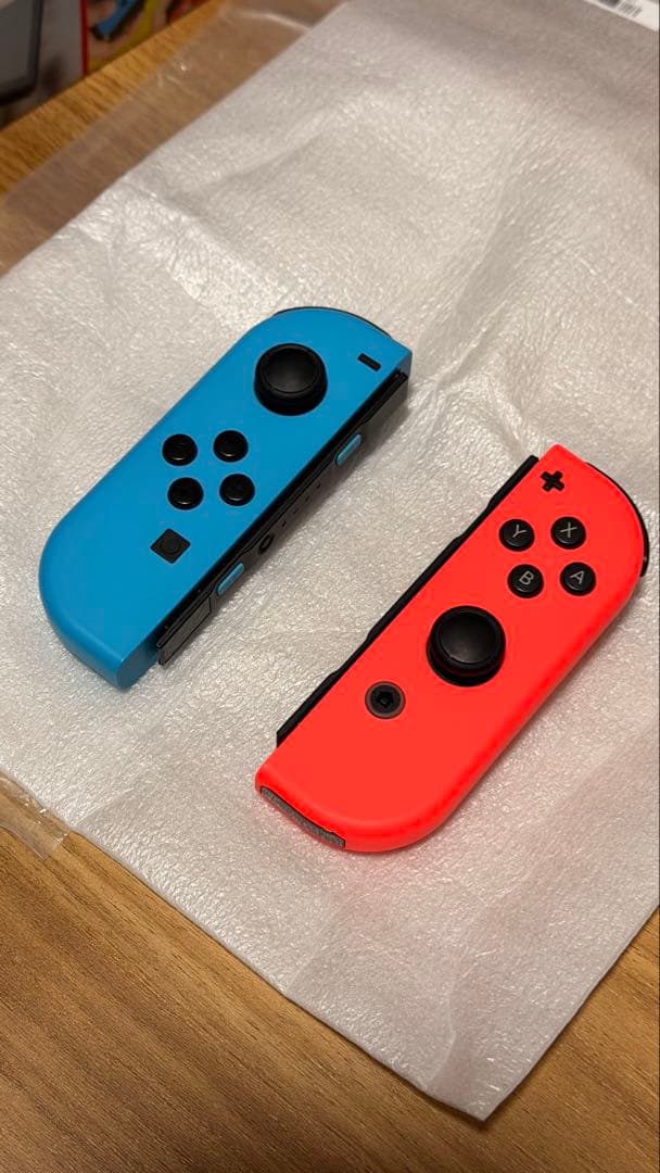 Nintendo Switch ネオンカラー