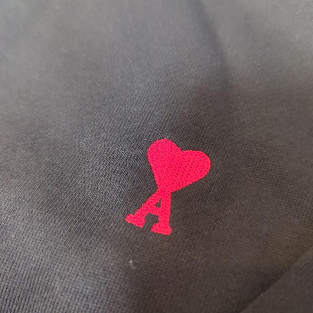 【新品タグ付き】ami paris ブラック スウェット トレーナー Lサイズ