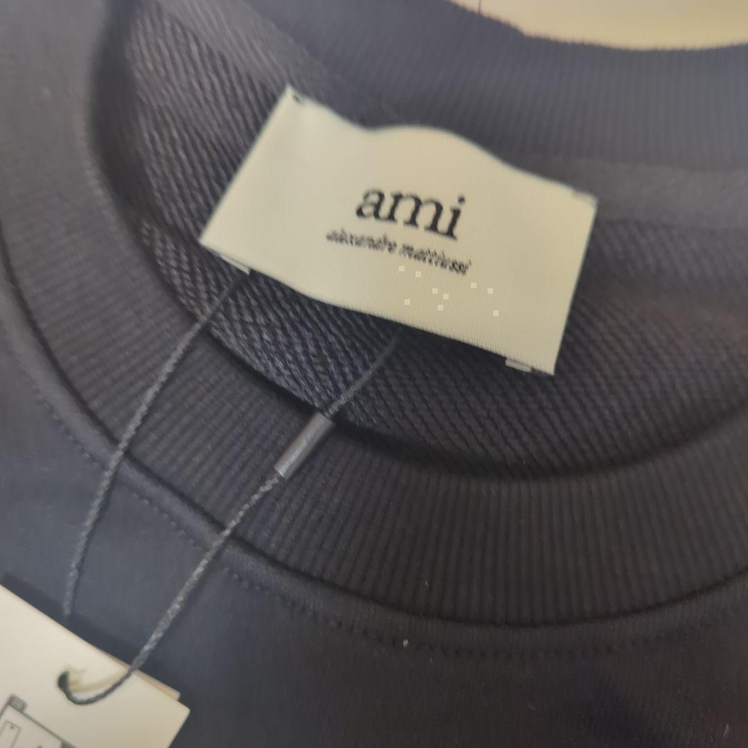 【新品タグ付き】ami paris ブラック スウェット トレーナー Lサイズ