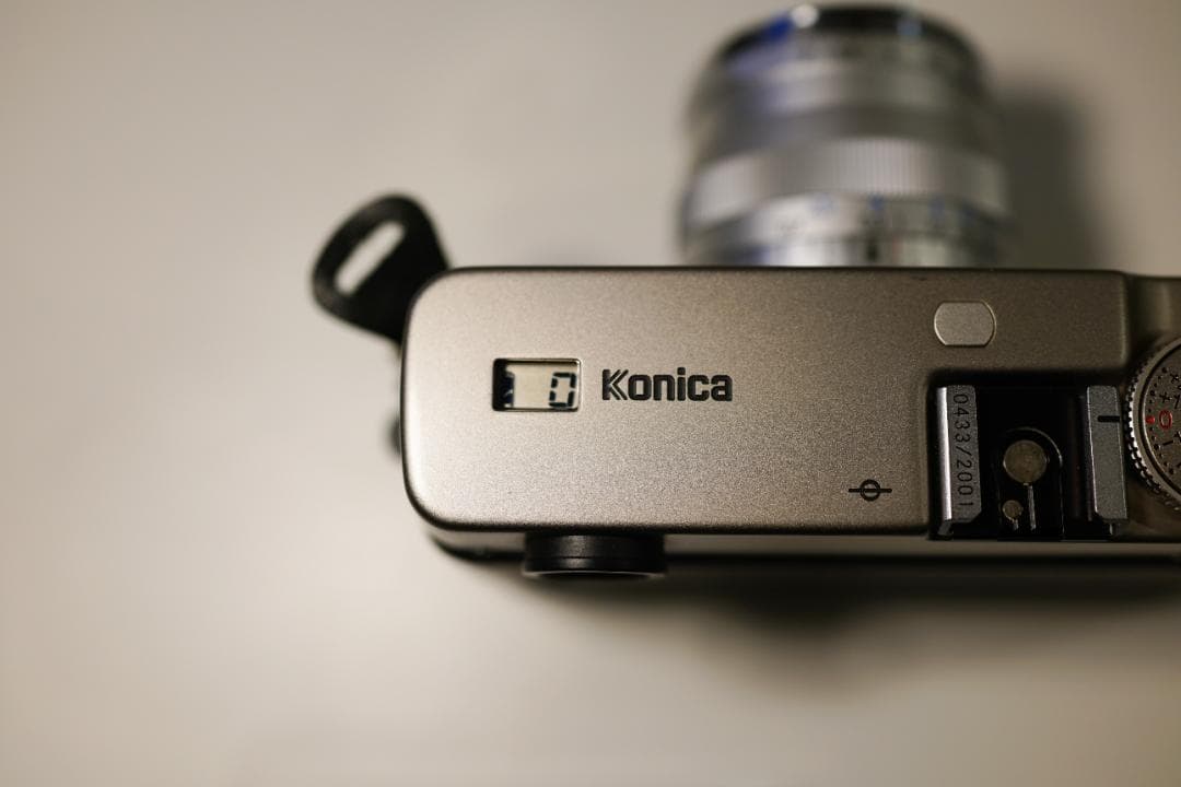 フィルムカメラ Konica HEXAR RF Limited + Zeiss ZM 35 F2