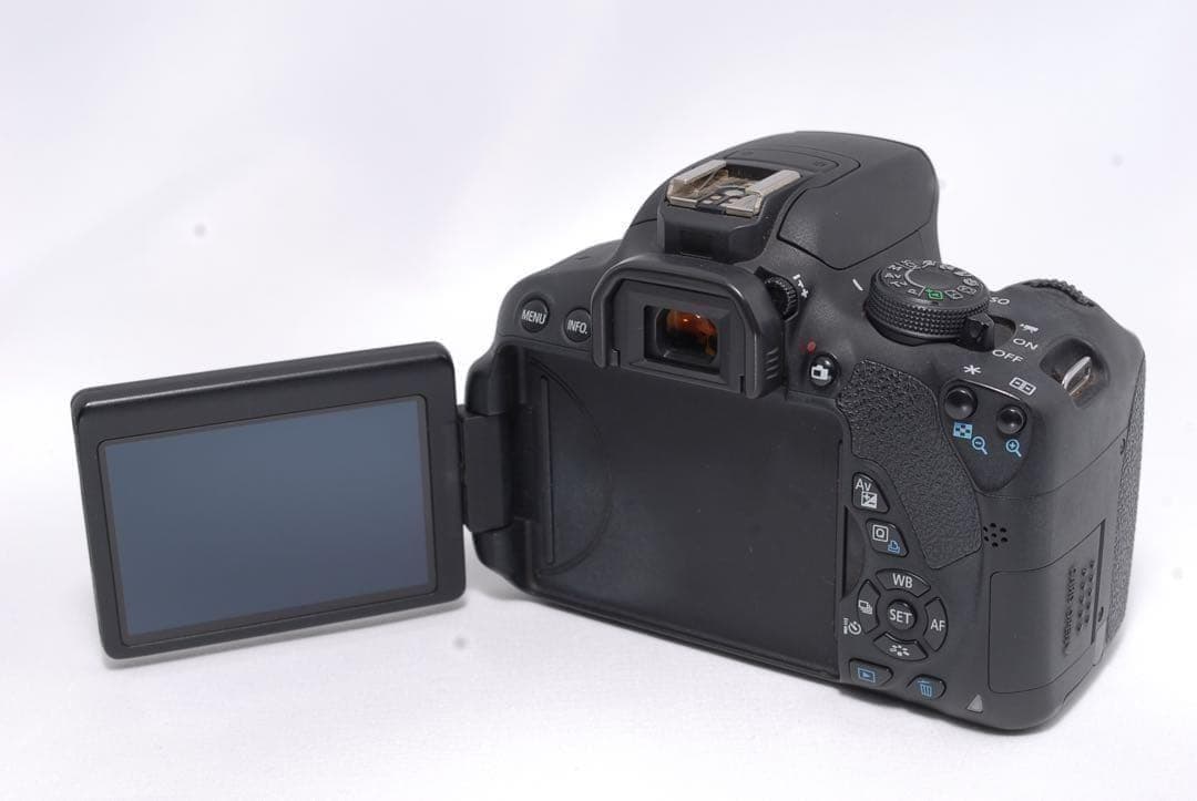 近くも遠くも✨Canon EOS Kiss X7i 高倍率高速AF USMレンズ